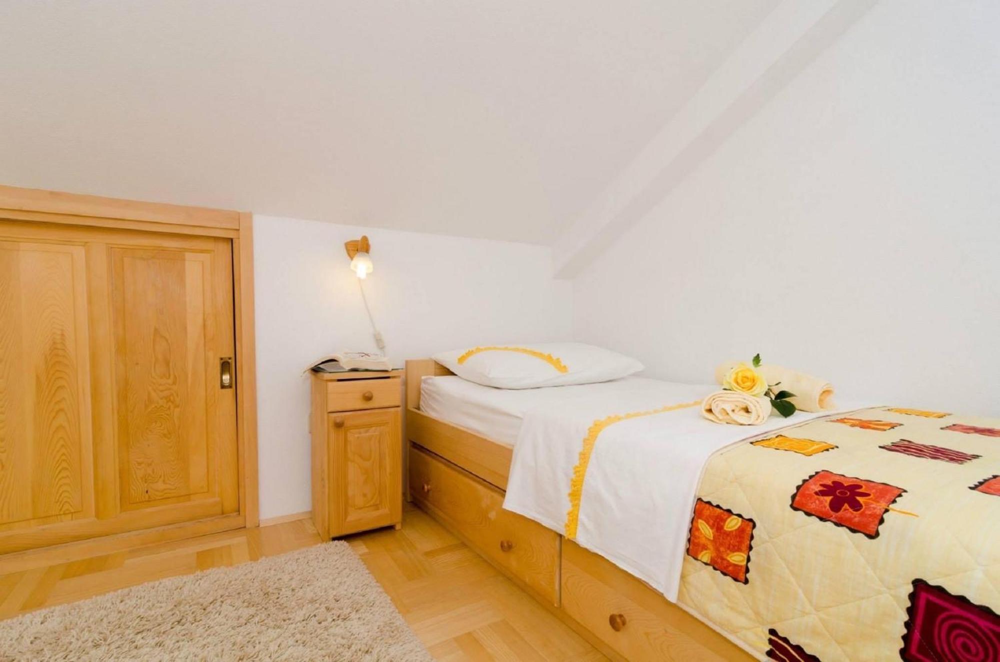 Mar Vintage Apartment *